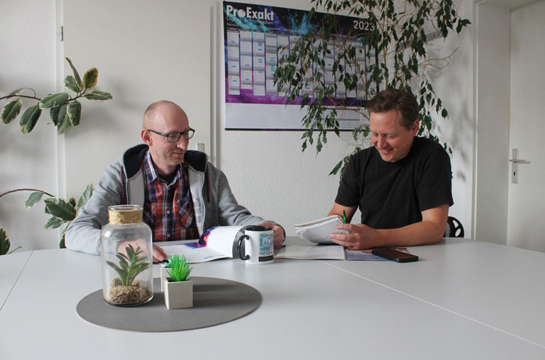 Salesmanager Alf Zander im Interview mit unserem Redakteur Sebastian Lükemann