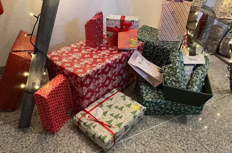 Die liebevoll verpackten Pakete des ProExakt-Wichteladventskalenders sind ein echter Blickfang