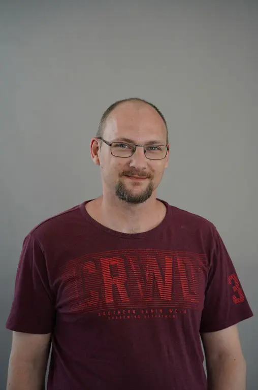 Porträtfoto von Marcel Wienholz