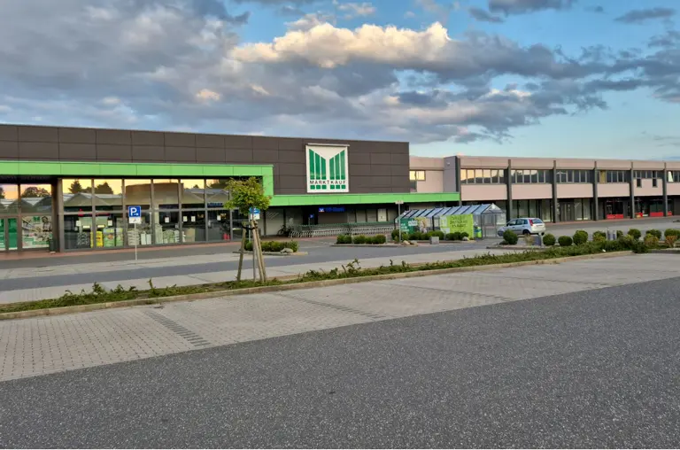 Außenansicht Fassade Marktkauf Prenzlau