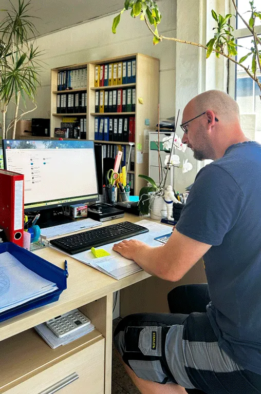 Vor Ort im Einsatz: Geschäftskunden erhalten von ProExakt weit mehr als Hilfe im Einzelfall, sondern eine systematische Betreuung